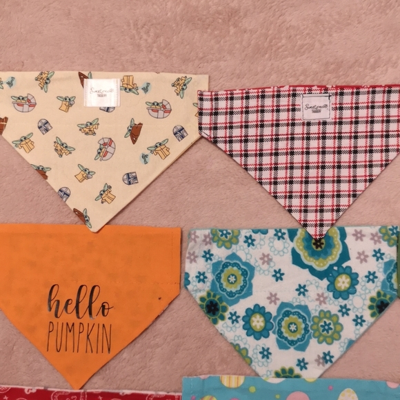 12 over the collar reversible dog bandana - Picture 2 of 10